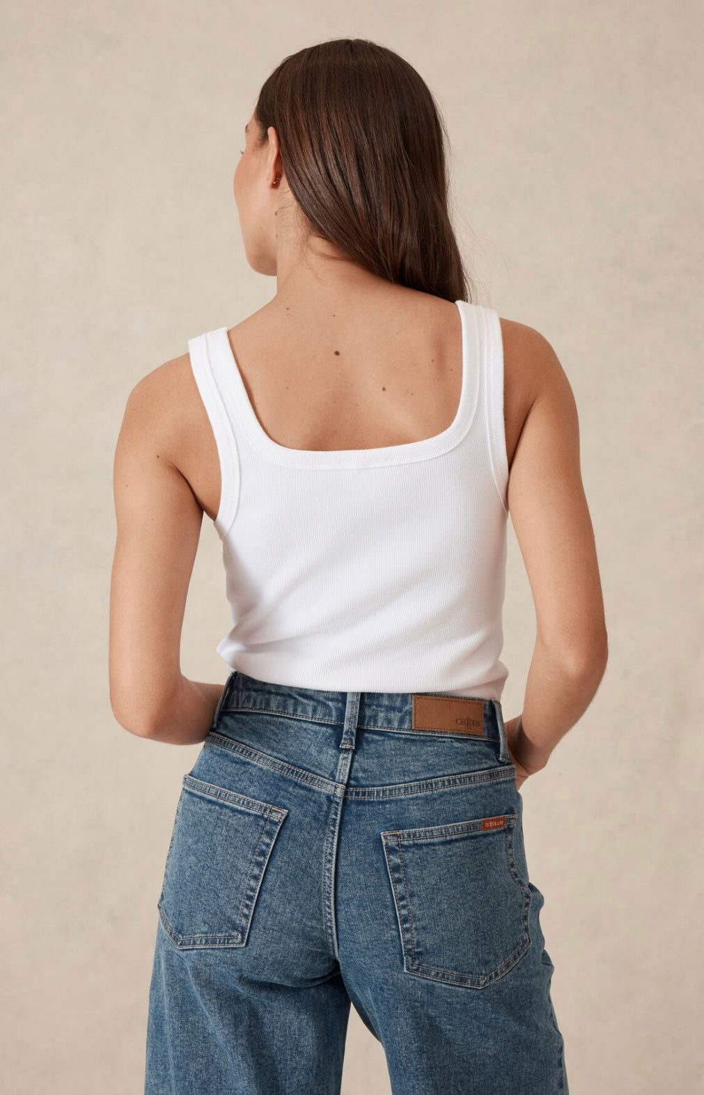 CONTOUR RIB TANK - Square neck white