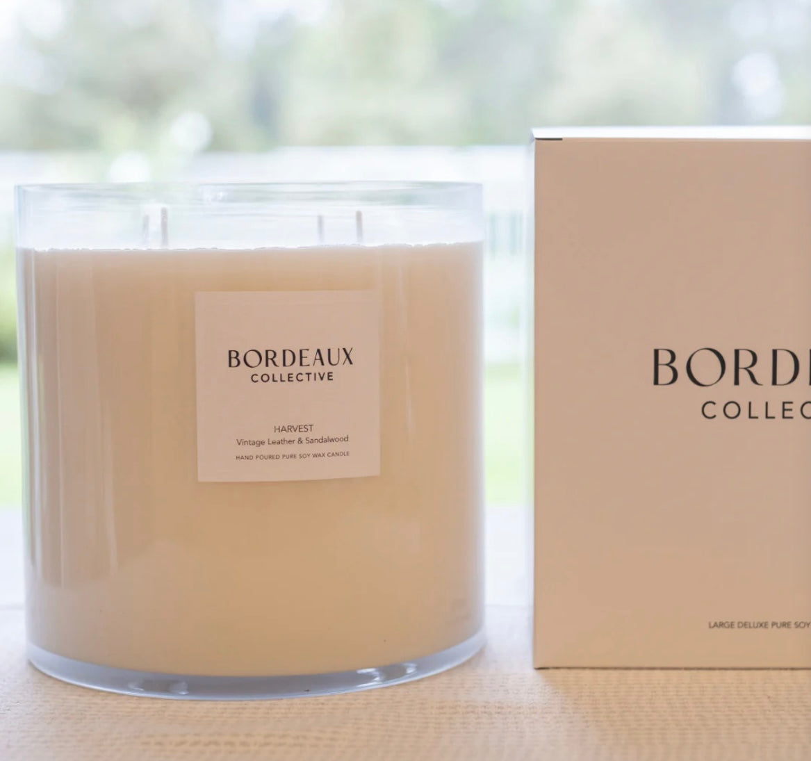 HARVEST - Vintage Leather & Sandalwood Large Deluxe Candle