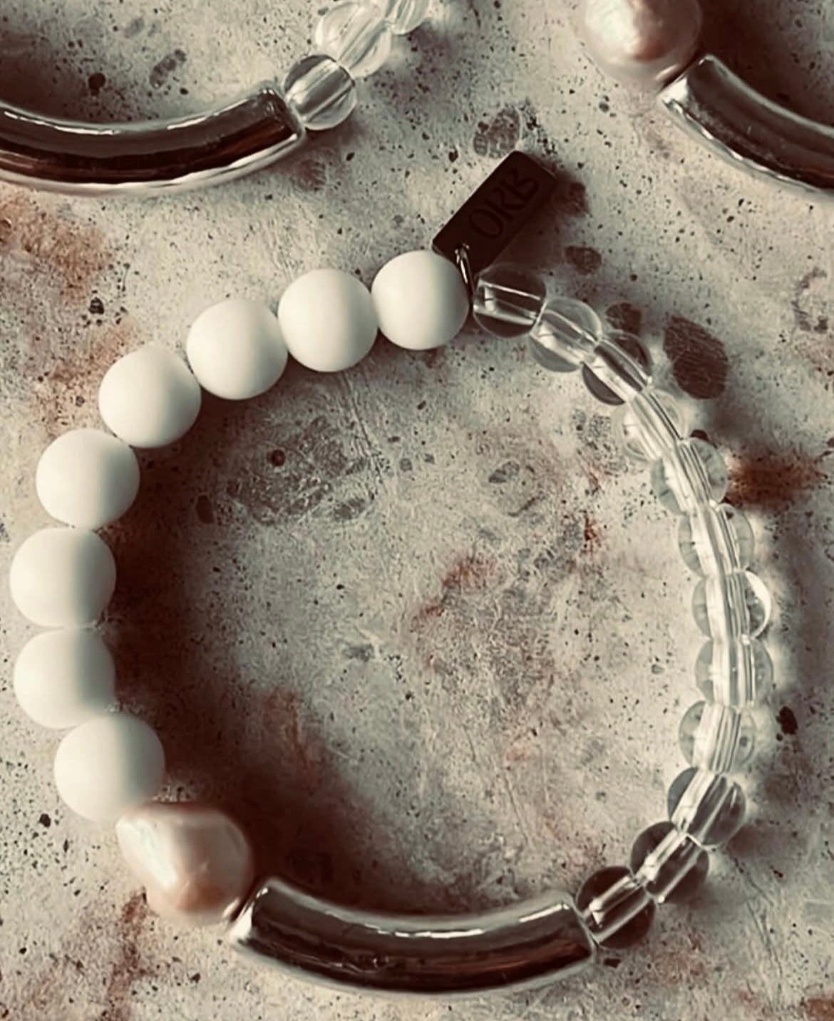 SILVER & PEARL BRACELET