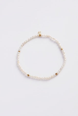 FINE PEARL BRACELET