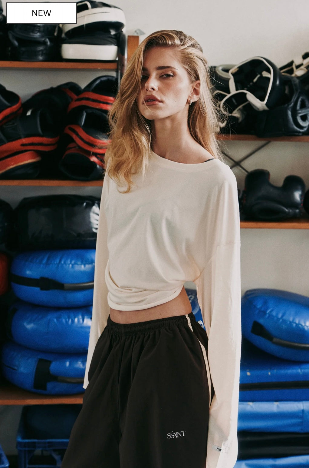 THE VICTORY LONG SLEEVE - CREAM