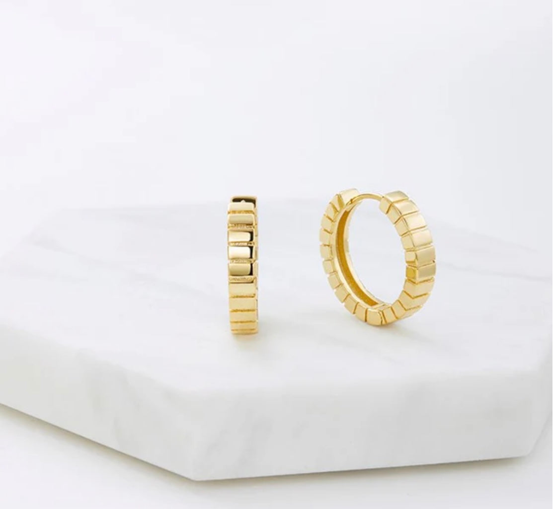 WILLOW HOOP - Gold