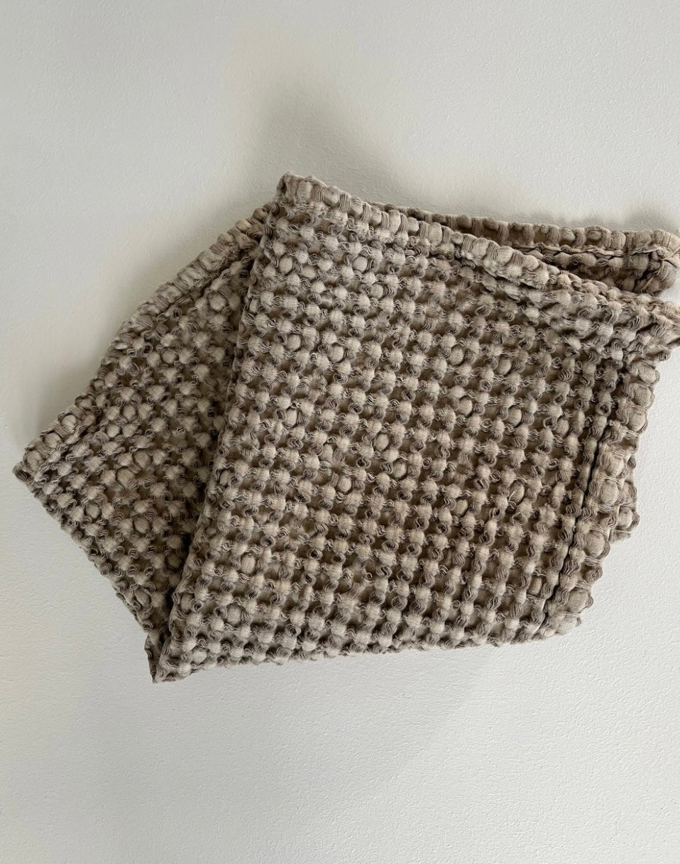100% ORGANIC COTTON RUSTIC WAFFLE FACE CLOTH - KHAKI
