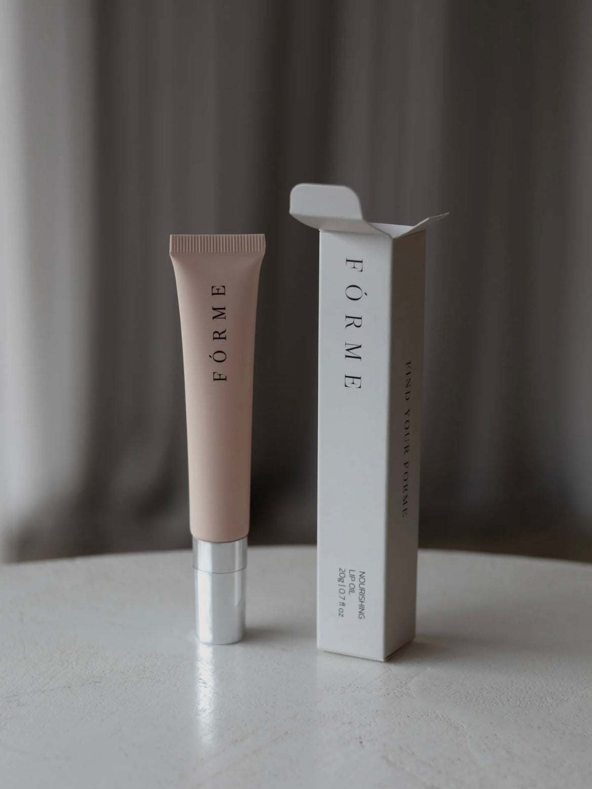 NOURISHING LIP OIL