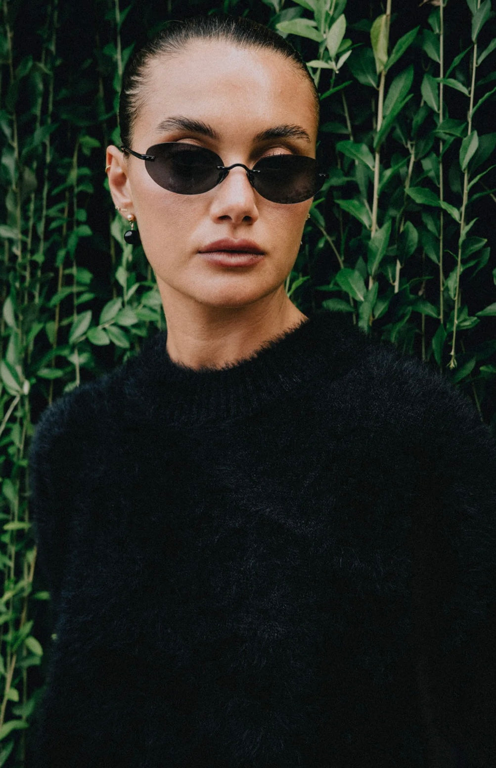 AMELIA SHAGGY KNIT - Black