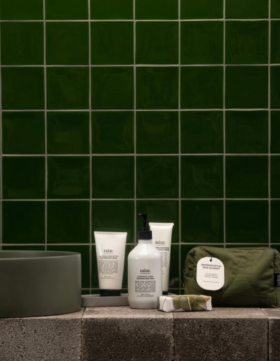 QUINTESSENTIAL SKIN QUARTET