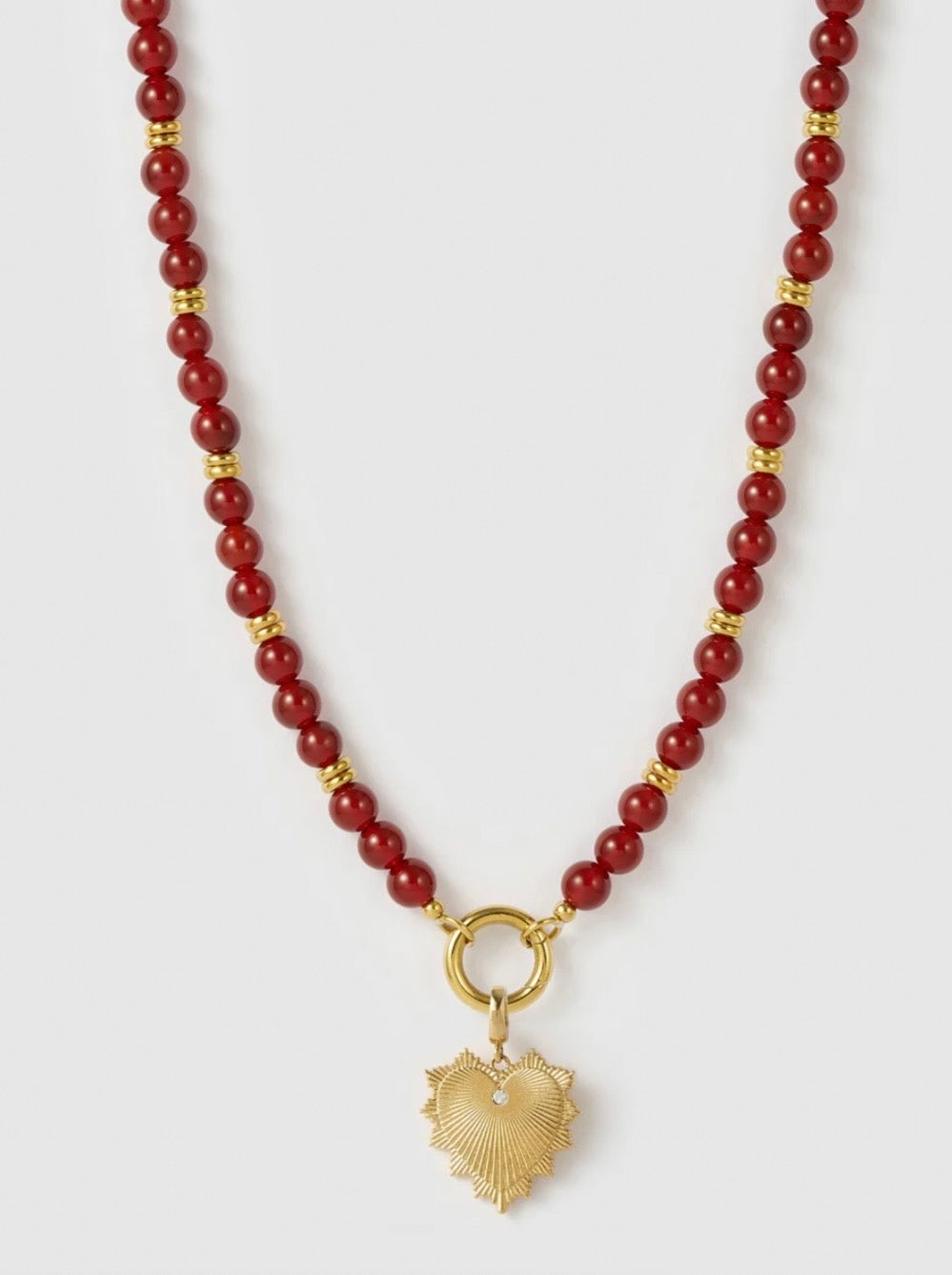 VELVET CHARM GOLD NECKLACE - RED AGATE