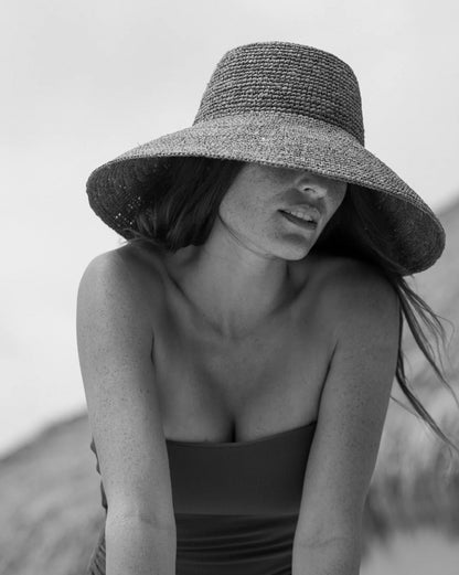 RAFFIA BUCKET HAT COCOA