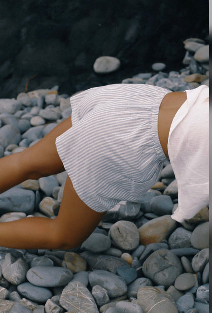 AVA SHORT WASHED BLUE STRIPE