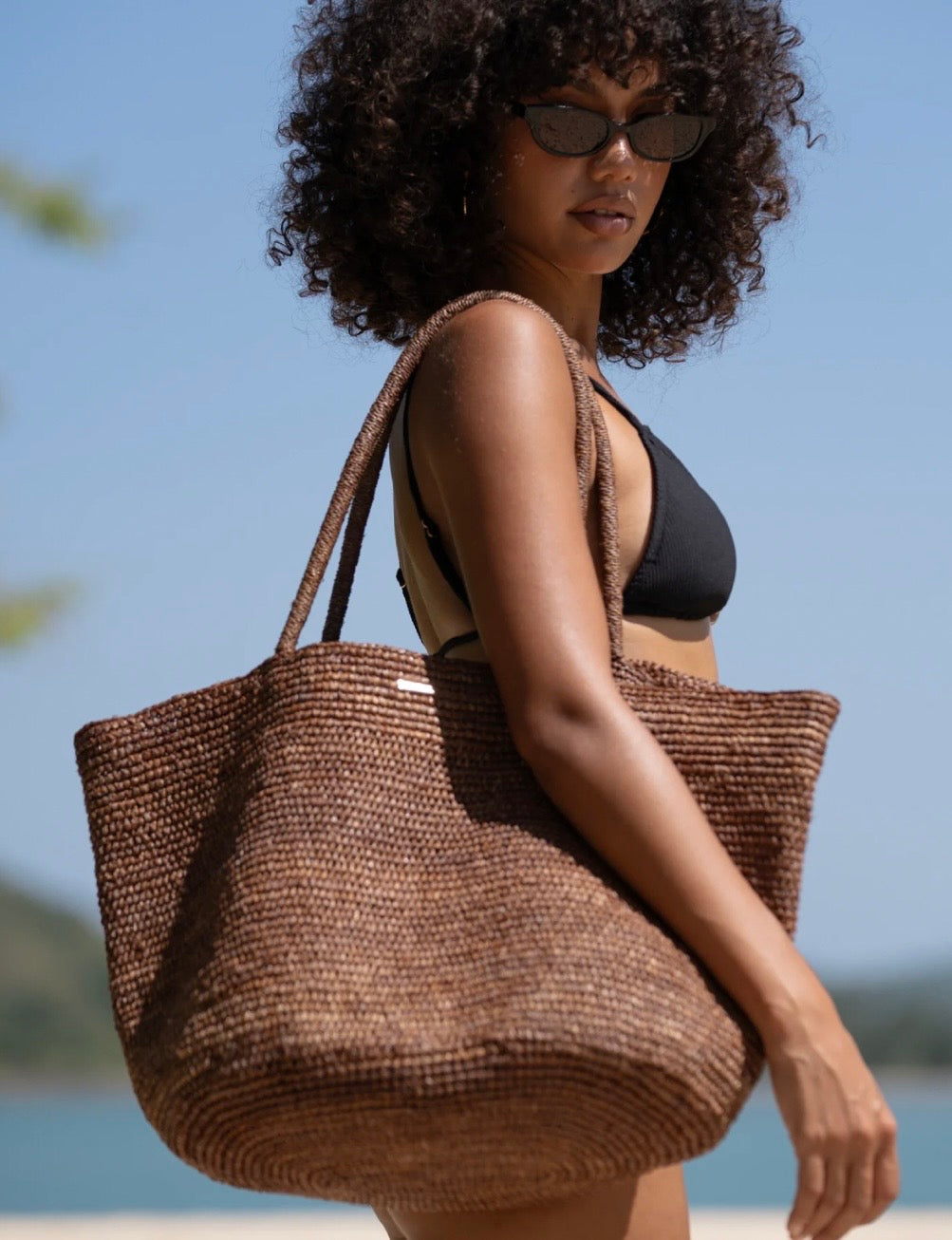 MAXI RAFFIA TOTE COCOA