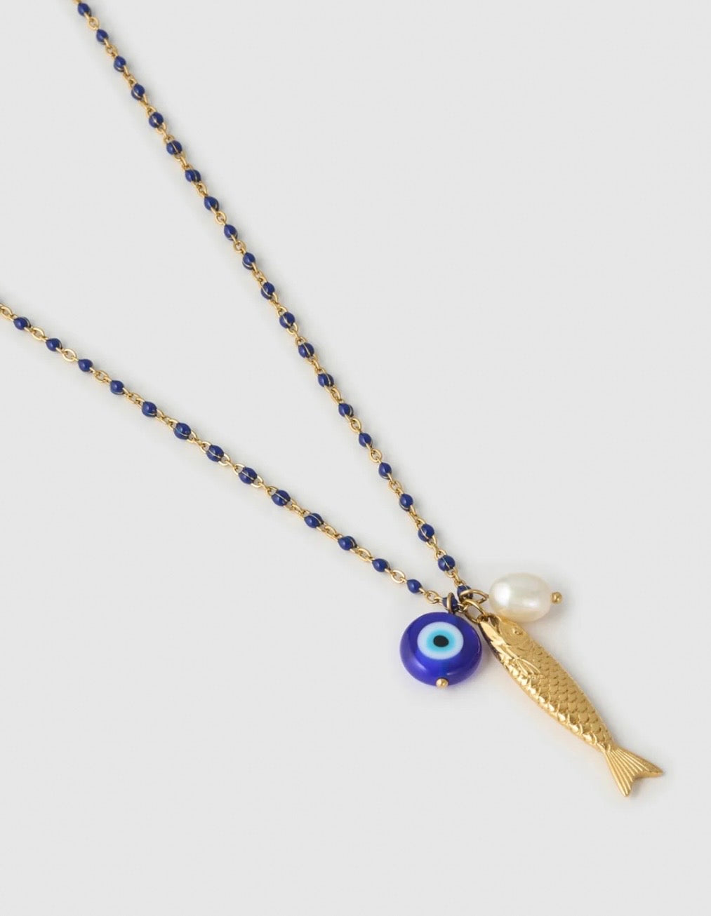 LUCKY FISH CHARM NECKLACE - BLUEBERRY
