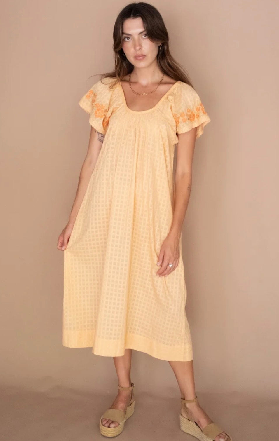 BETTY EMBROIDERED MIDI DRESS