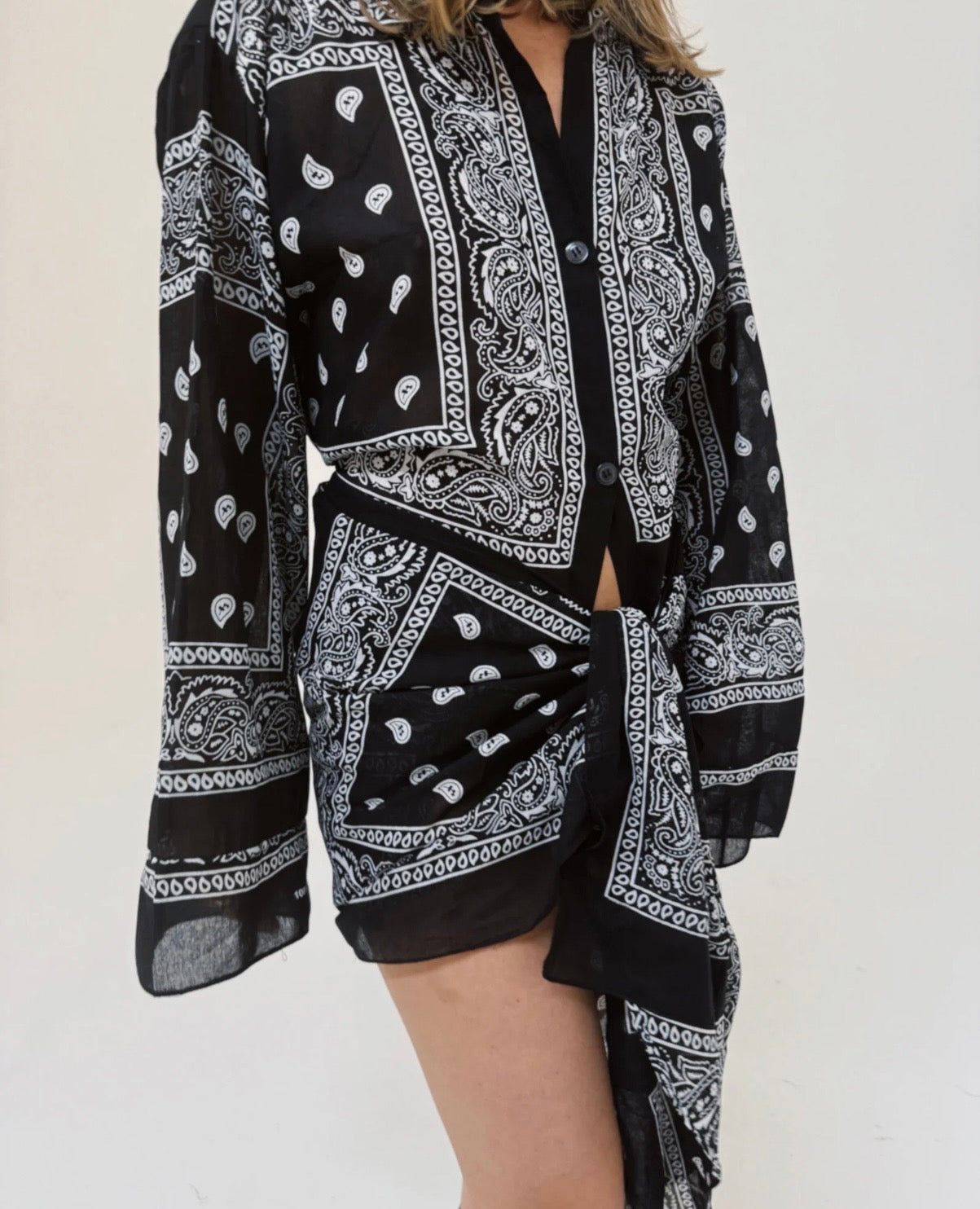 BANDANA SARONG BLACK