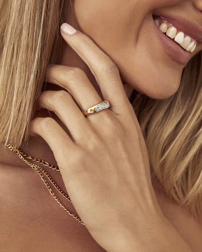 J’ADORE GOLD RING - STONE