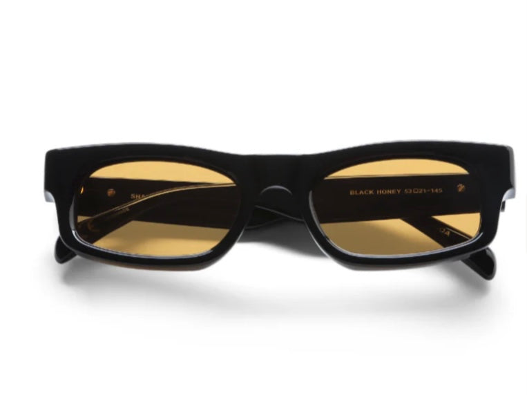 ROZALIA RUSSIAN X SODA - Shade 003 Black w/Olive lens *small scratch at bridge of nose