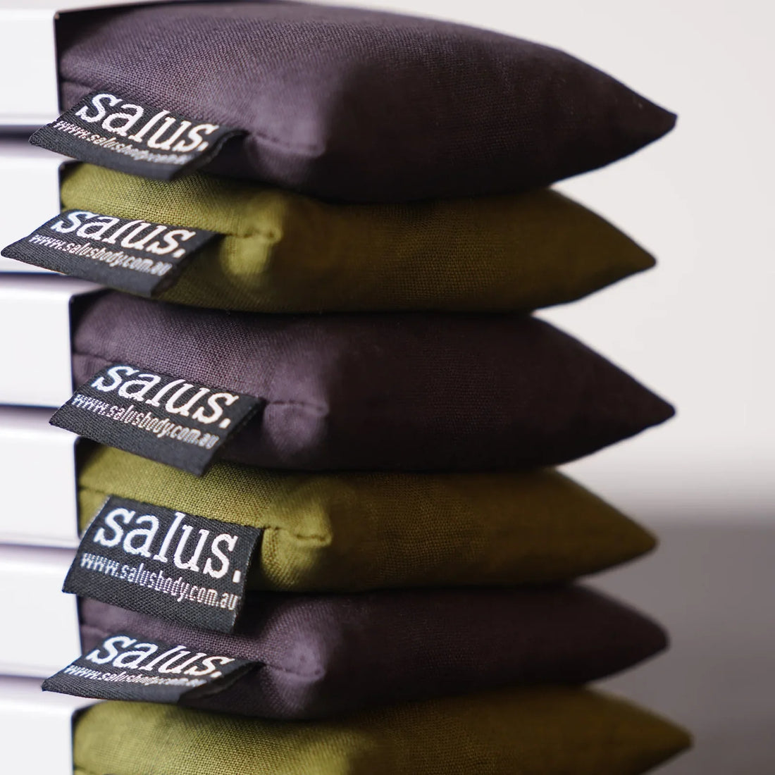 AROMATHERAPY EYE PILLOW