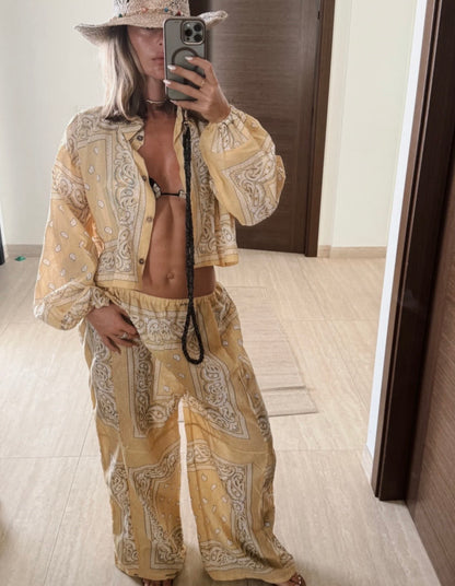 BANDANA WIDE LEG PANT BUTTER