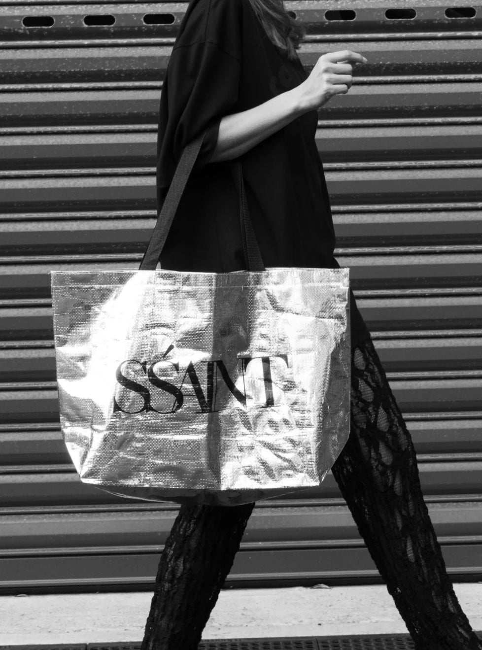 SILVER TOTE