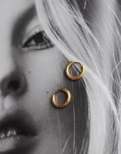 IVY MINI HOOPS