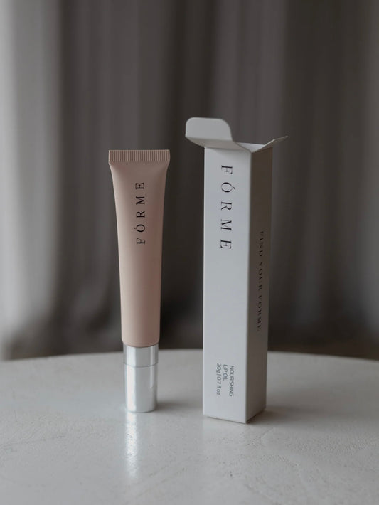 NOURISHING LIP OIL