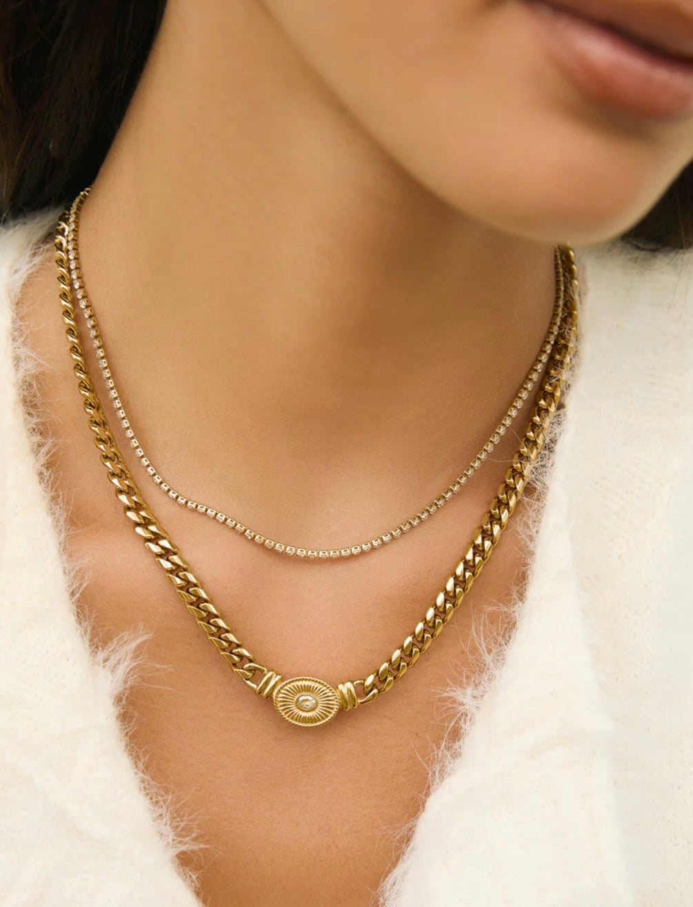 ALEXANDRA GOLD NECKLACE
