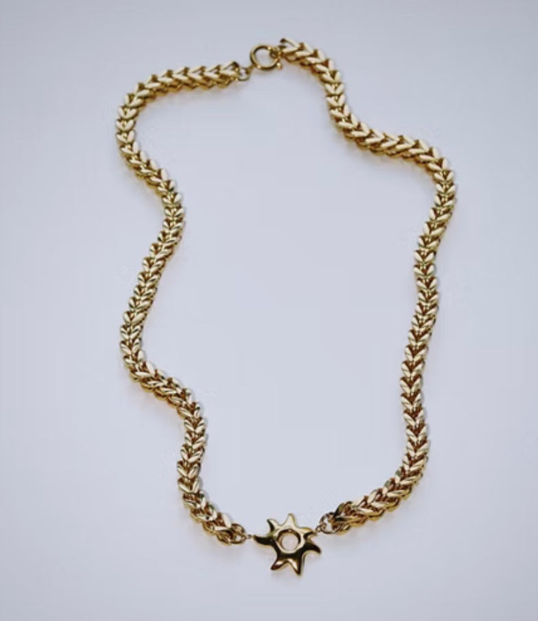 SOLAR NECKLACE