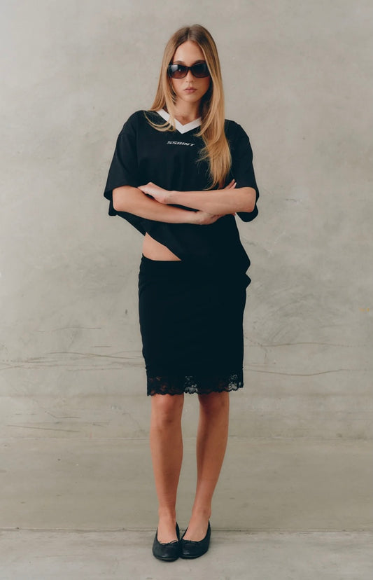 REFLECTIVE V NECK TEE BLACK