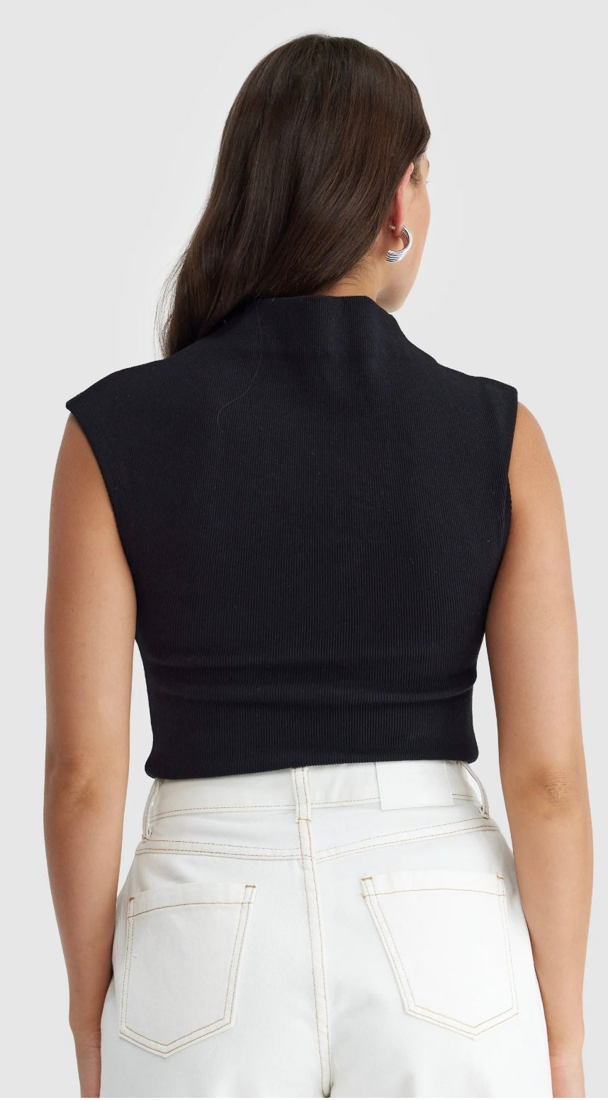 LIV HIGH NECK TOP - Black