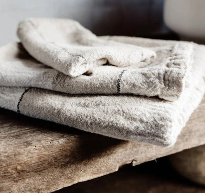 RETREAT LINEN HAND TOWEL - SET OF TWO - NATURAL/IVORY/BLACK / 50x60cm