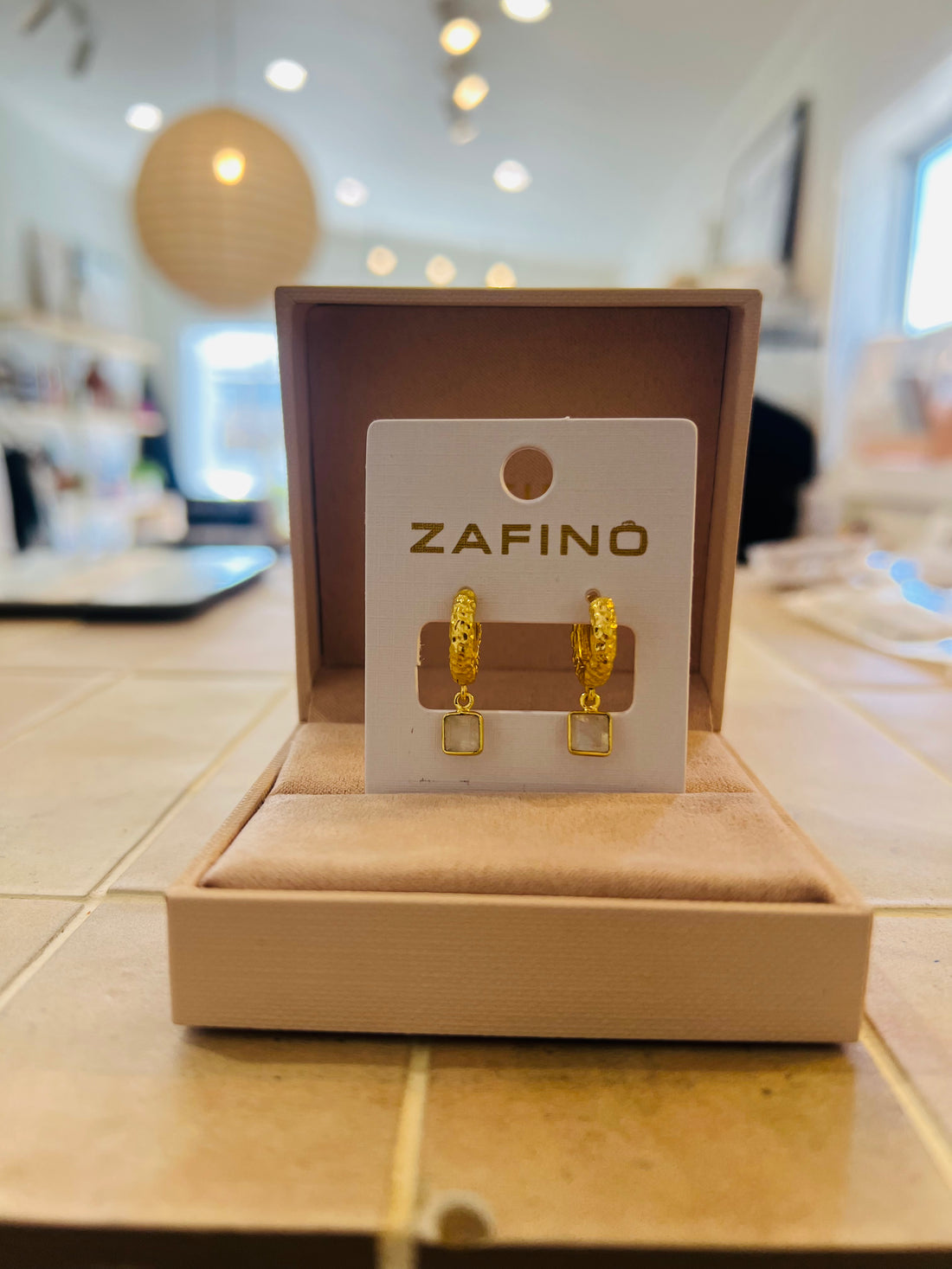 MIKAYLA HOOP - Moonstone