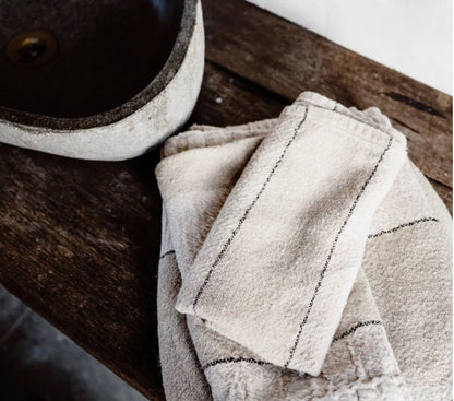 RETREAT LINEN HAND TOWEL - SET OF TWO - NATURAL/IVORY/BLACK / 50x60cm