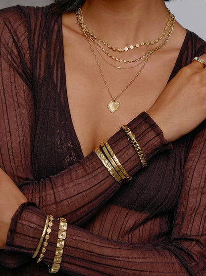 QUEEN OF HEARTS GOLD NECKLACE