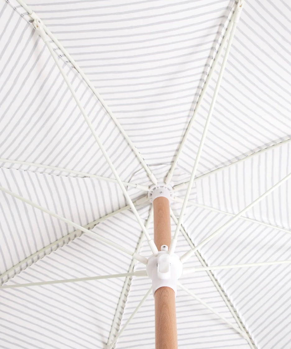 NATURAL INSTINCT BEACH UMBRELLA