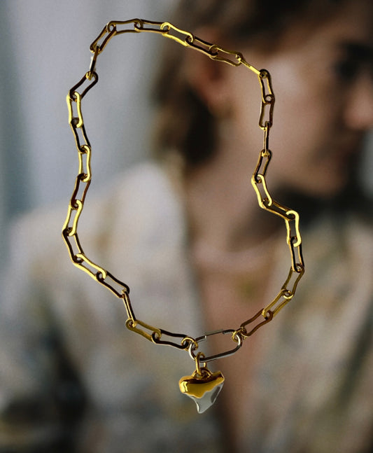 SHARK CHAIN
