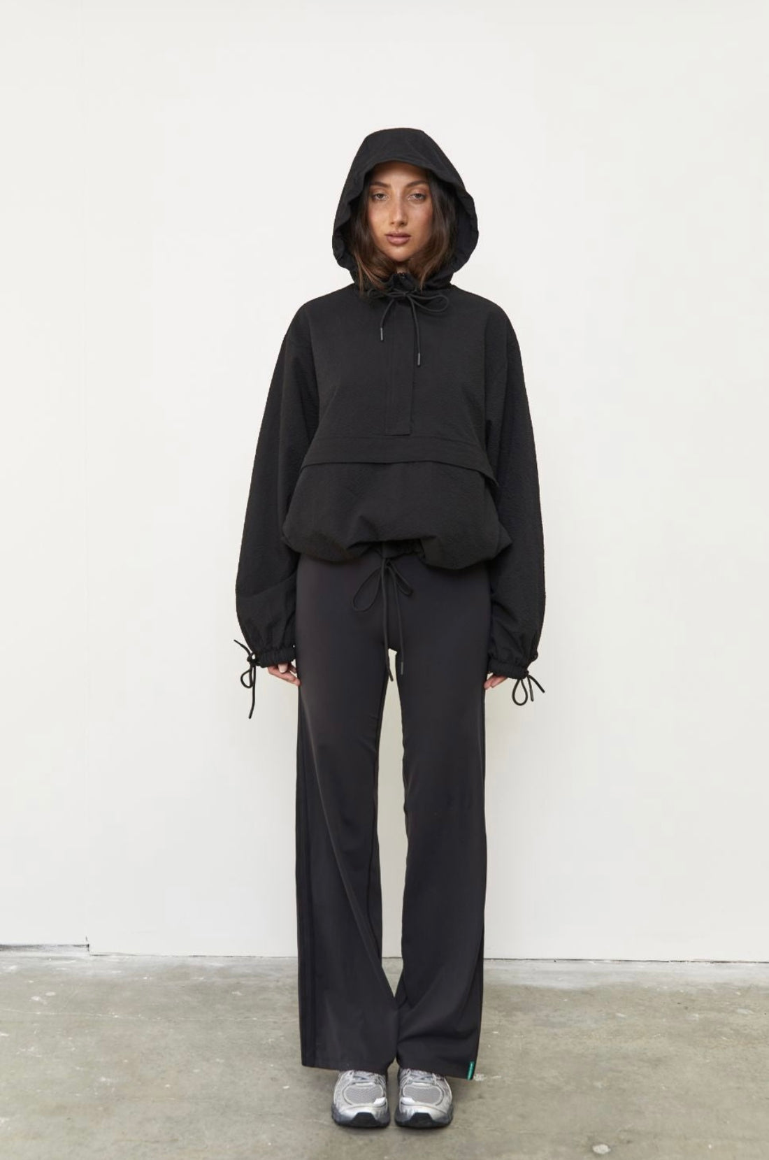 WATERPROOF GORTEX JACKET - BLACK