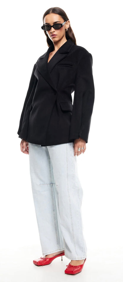 HEART SHAPED COAT - BLACK