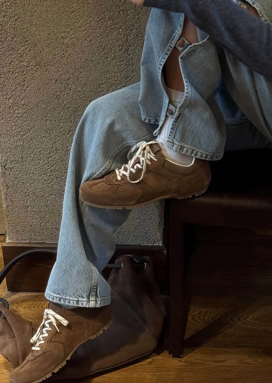 ALOHAS -  SUEDE BROWN LEATHER SNEAKERS