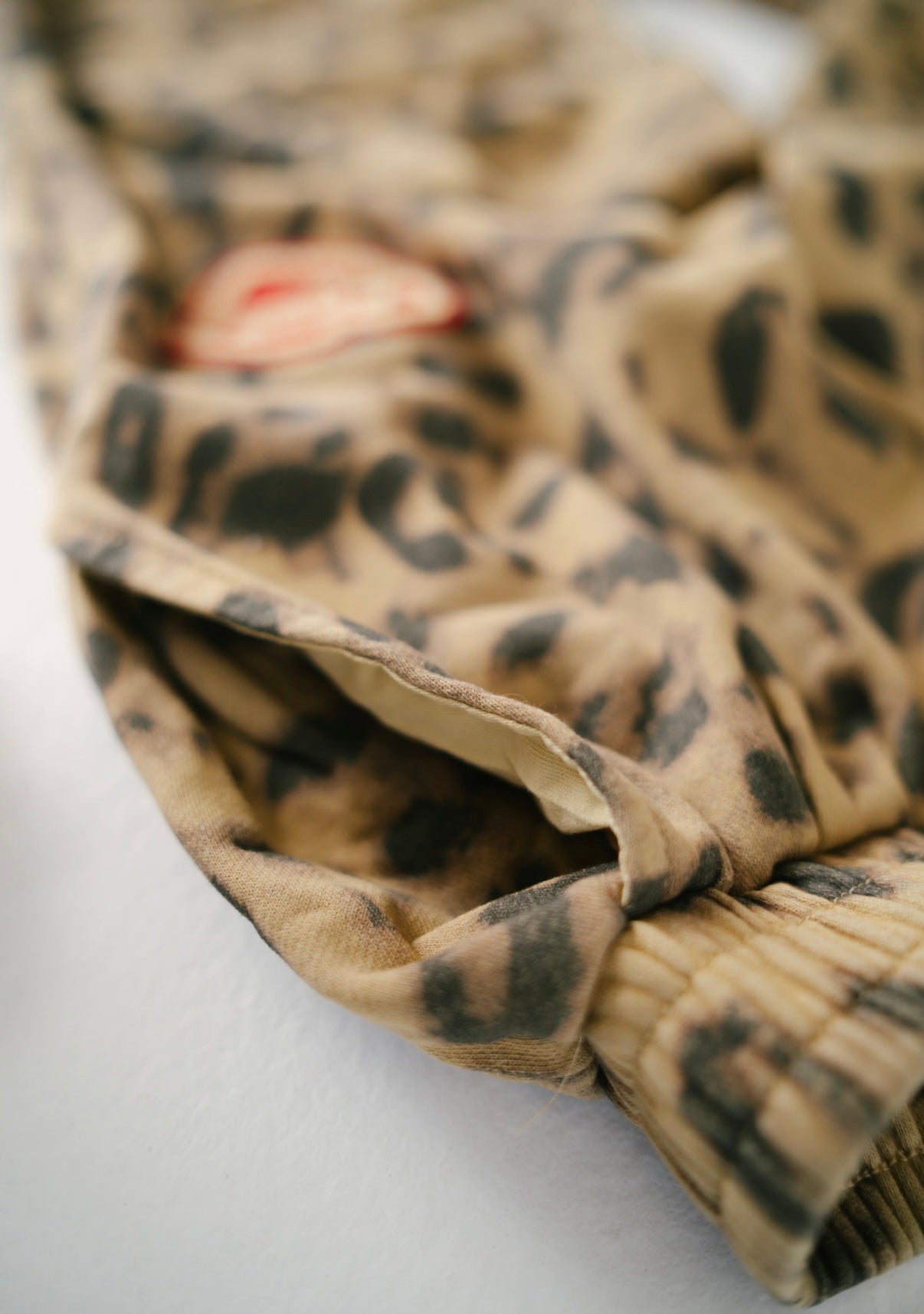 SORRY MOM JOGGER - LEOPARD