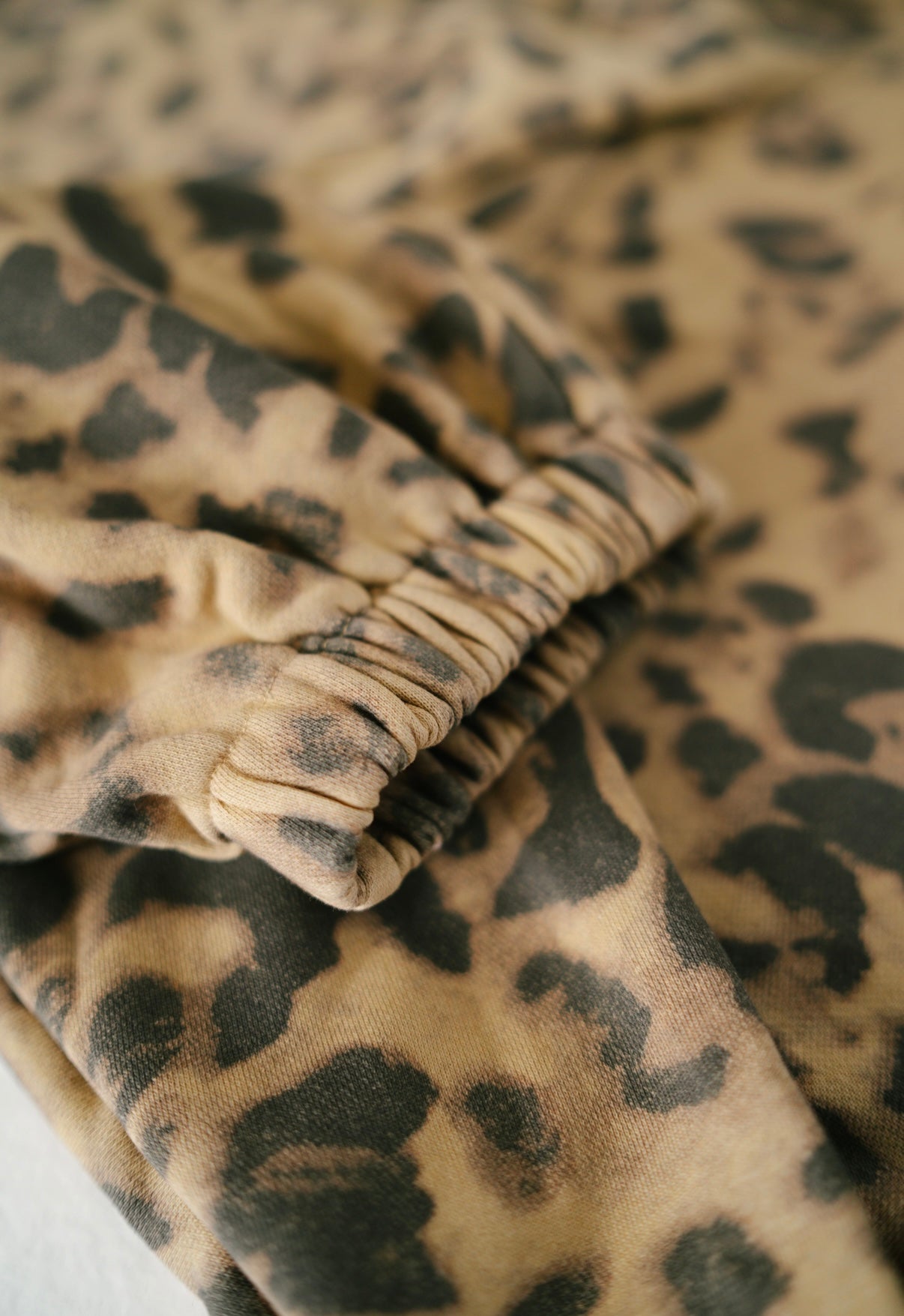 SORRY MOM JOGGER - LEOPARD