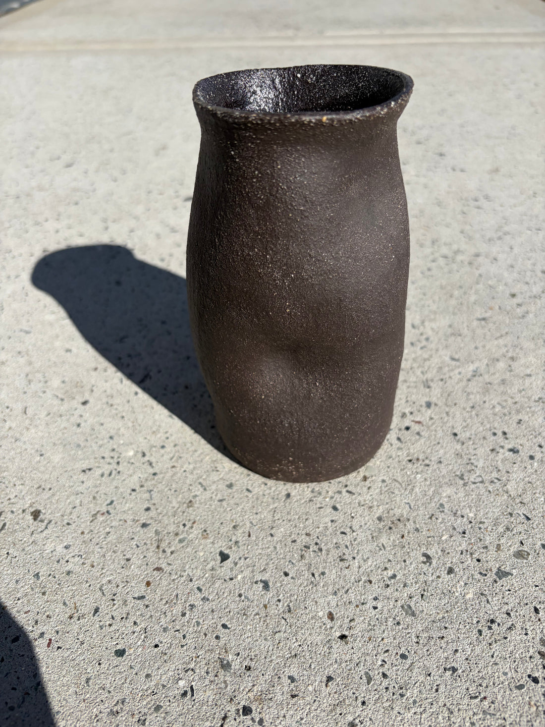 DIMPLED VASE SMALL - BLACK