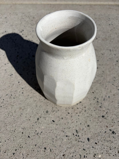 CARVE VASE