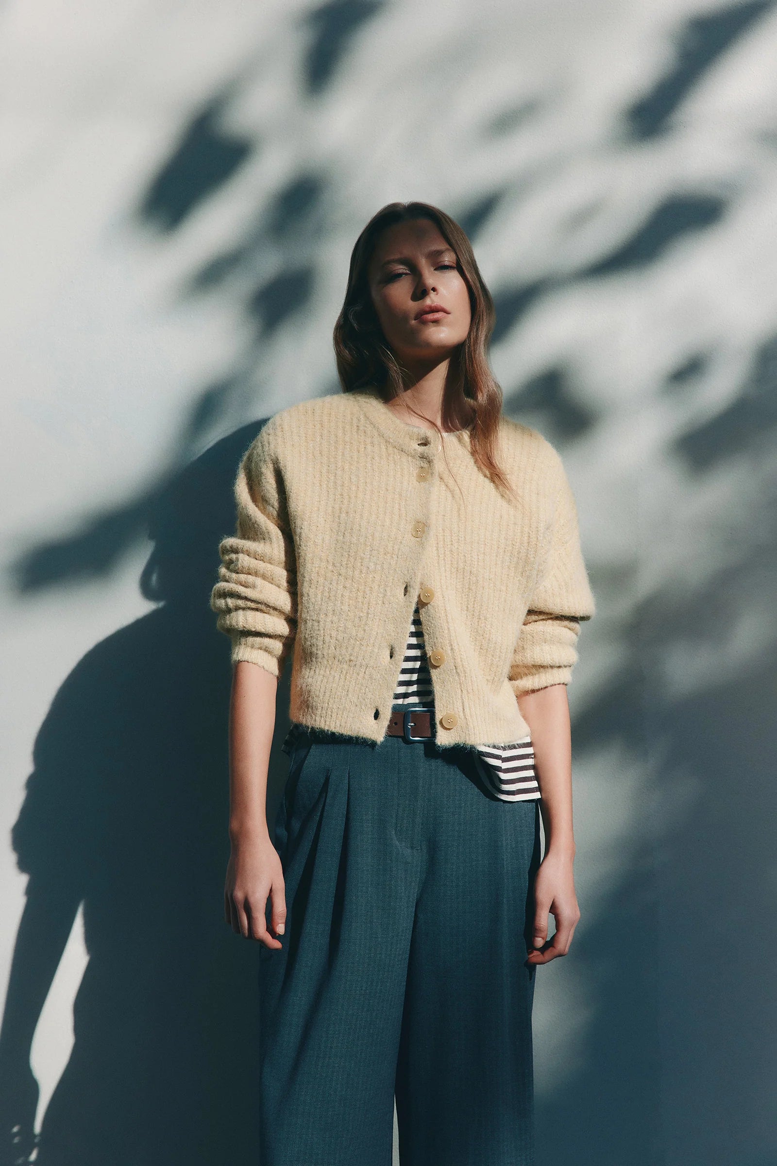 NIXON CROPPED CARDIGAN - BUTTER