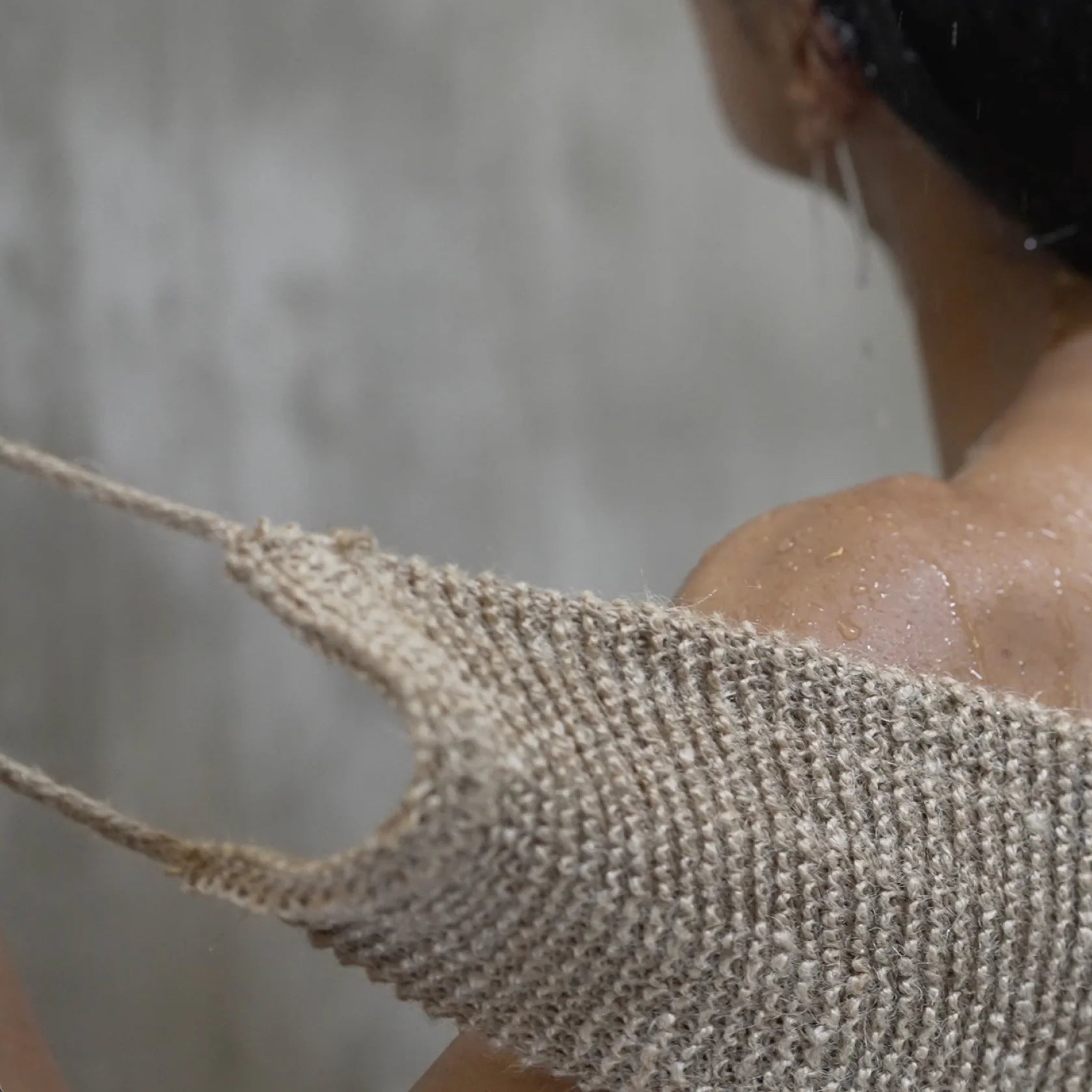 BODY EXFOLIATION BELT